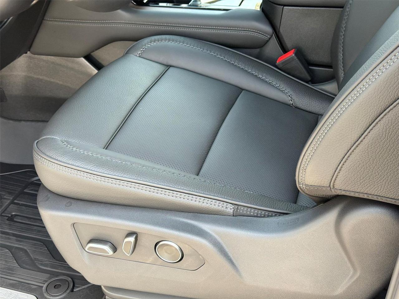 2026 GMC Yukon XL Denali Hagerstown MD
