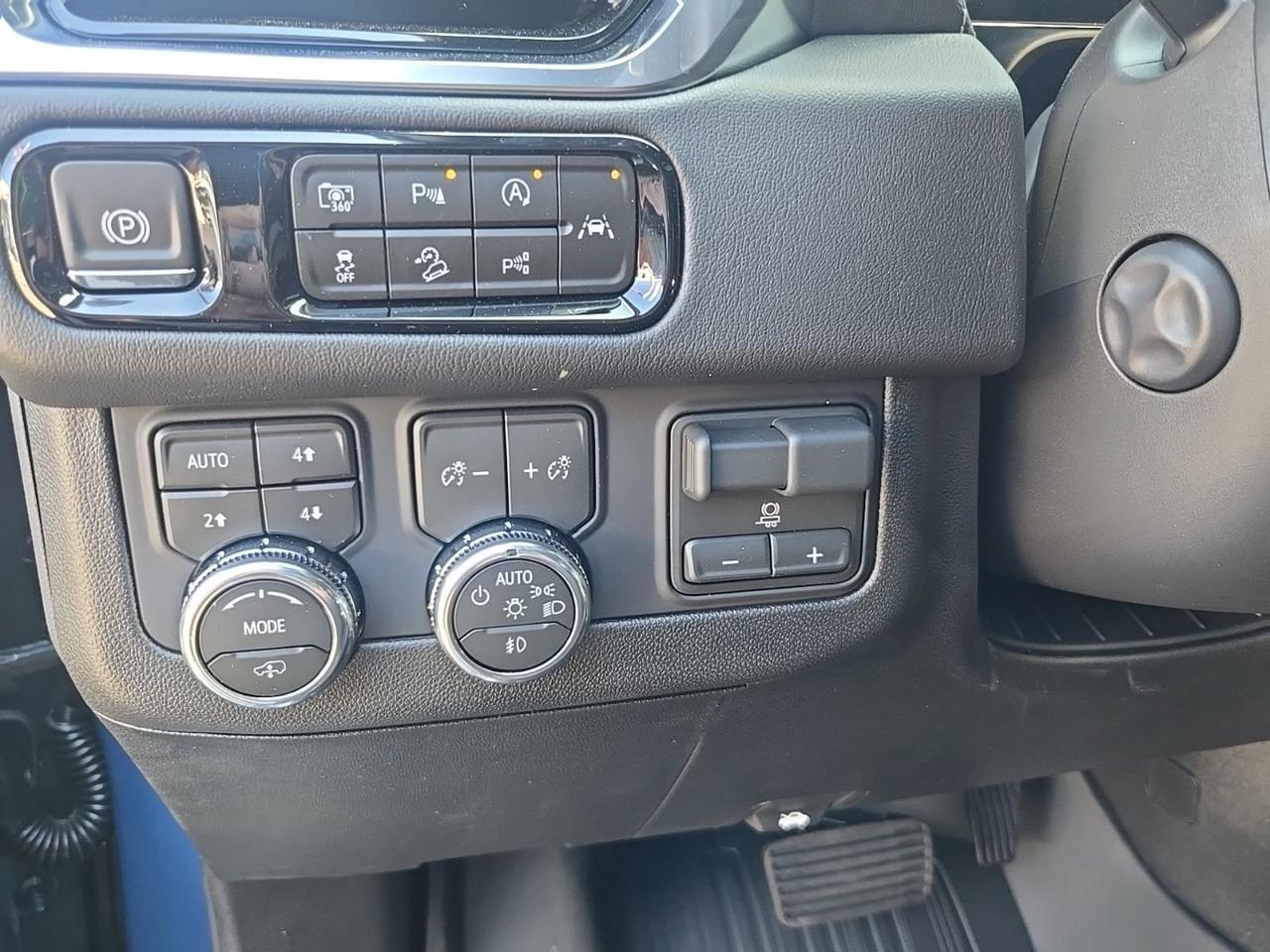 2026 GMC Yukon XL Denali Fredericksburg VA