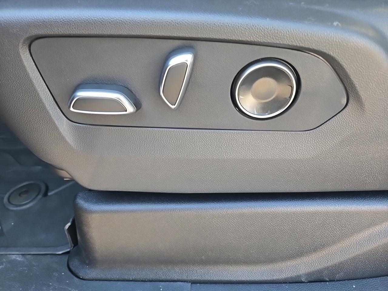 2026 GMC Yukon XL Denali Fredericksburg VA