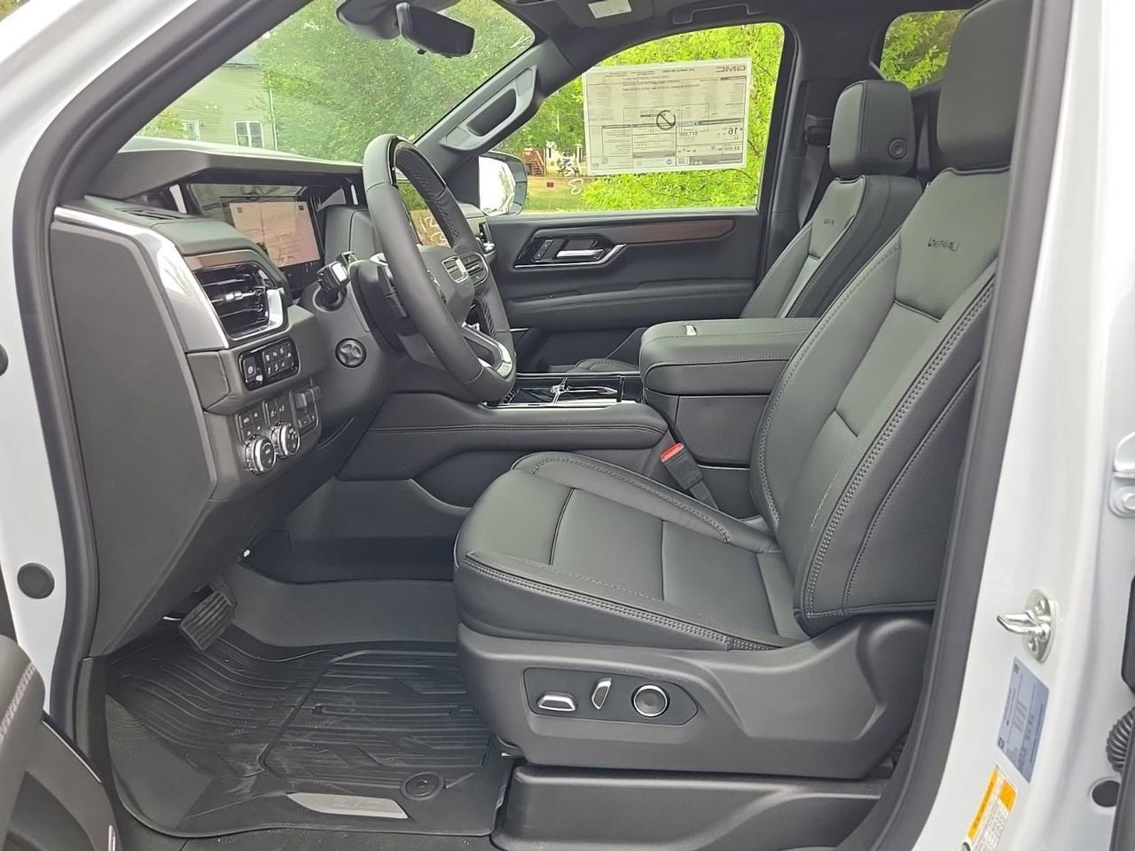 2026 GMC Yukon XL Denali Fredericksburg VA