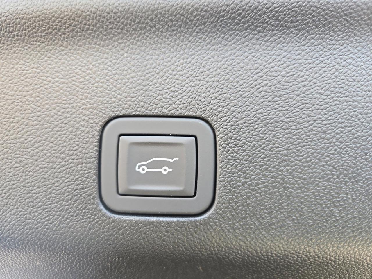 2026 GMC Yukon XL Denali Fredericksburg VA