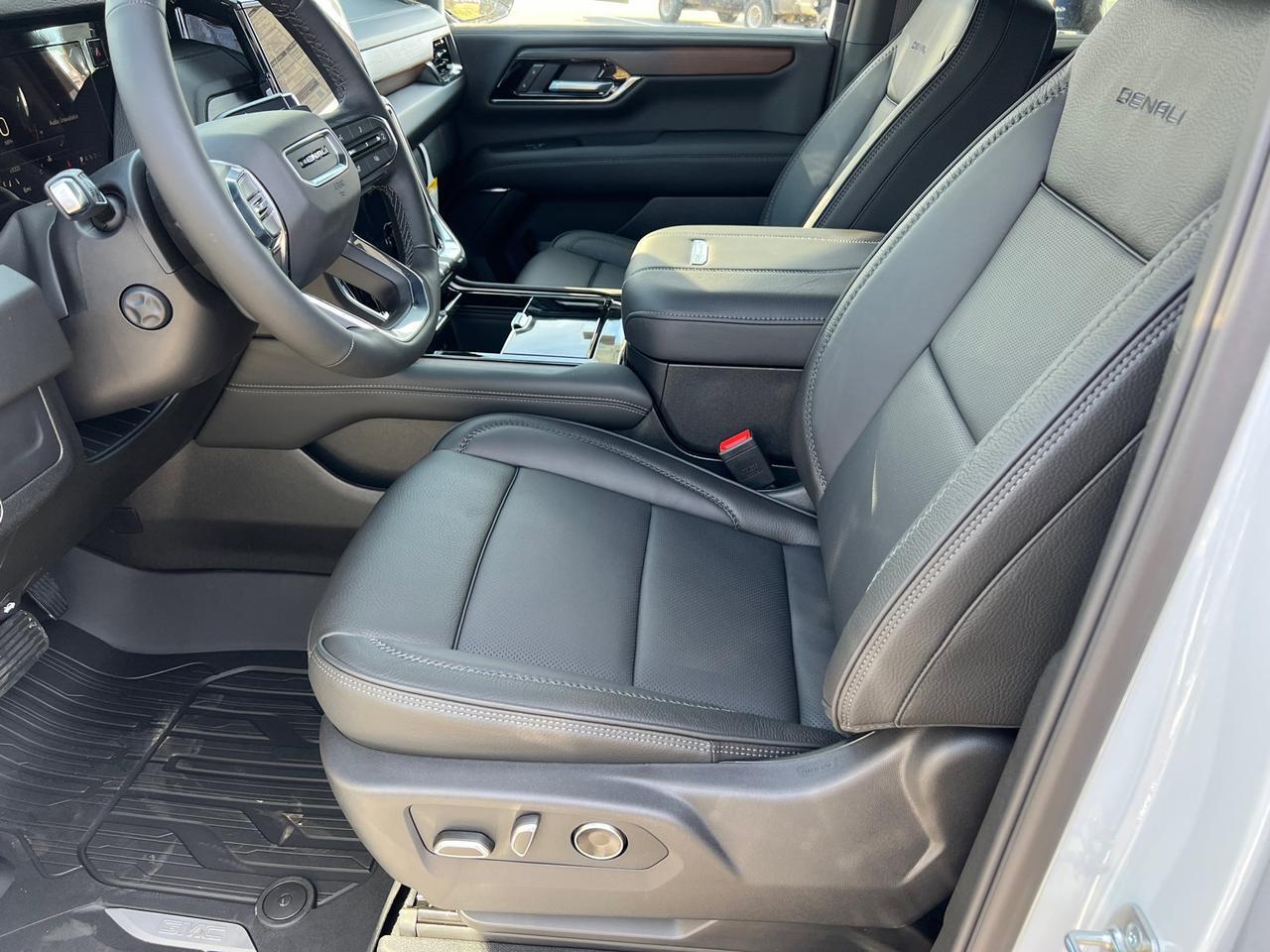 2026 GMC Yukon XL Denali Hagerstown MD