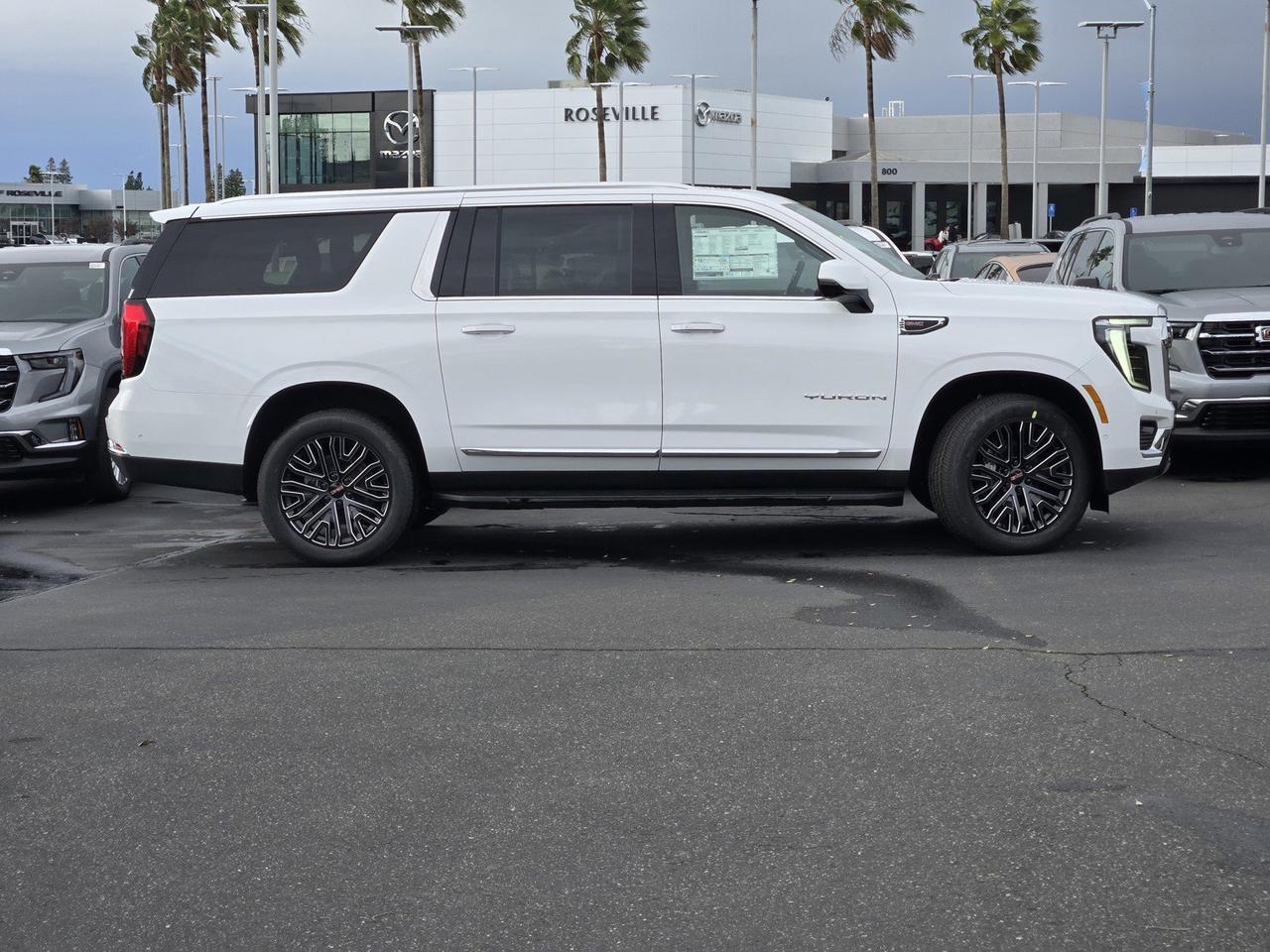 2026 GMC Yukon XL Elevation