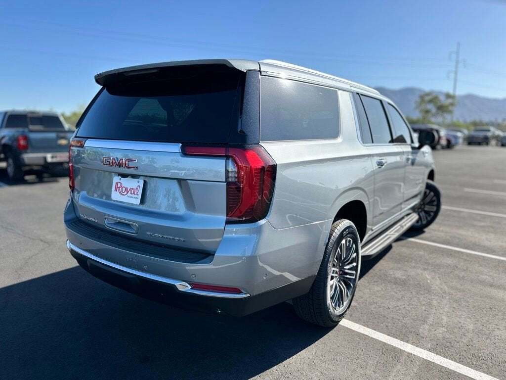 2026 GMC Yukon XL Elevation