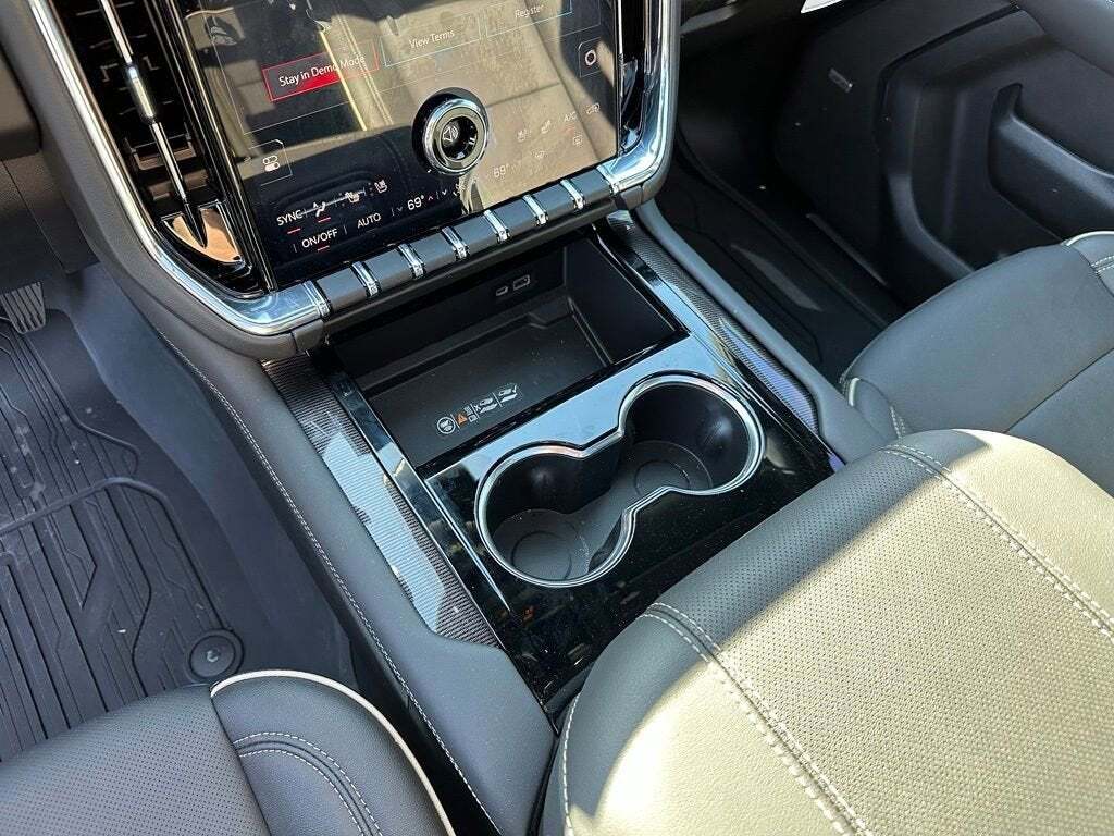 2026 GMC Yukon XL Elevation Tucson AZ