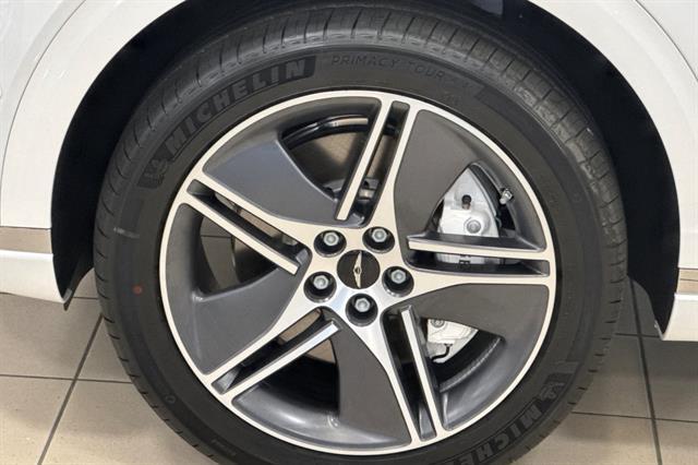 2026 Genesis Electrified GV70 Advanced