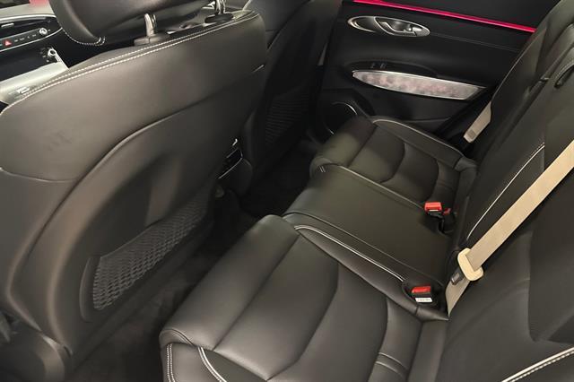 2026 Genesis Electrified GV70 Advanced
