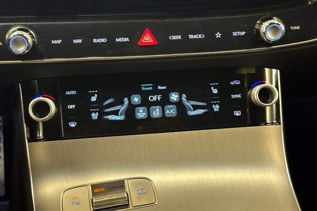 2026 Genesis Electrified GV70 Advanced