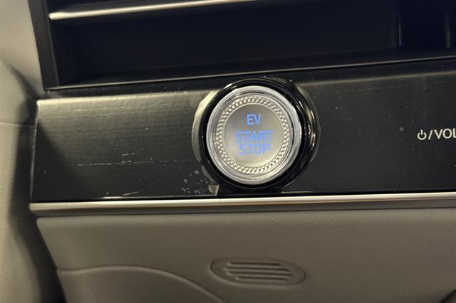 2026 Genesis Electrified GV70 Advanced