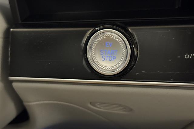 2026 Genesis Electrified GV70 Advanced