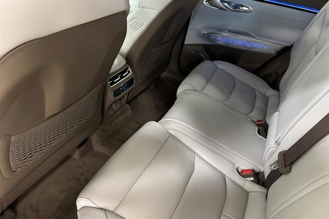 2026 Genesis Electrified GV70 Advanced