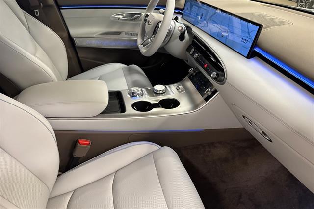 2026 Genesis Electrified GV70 Advanced