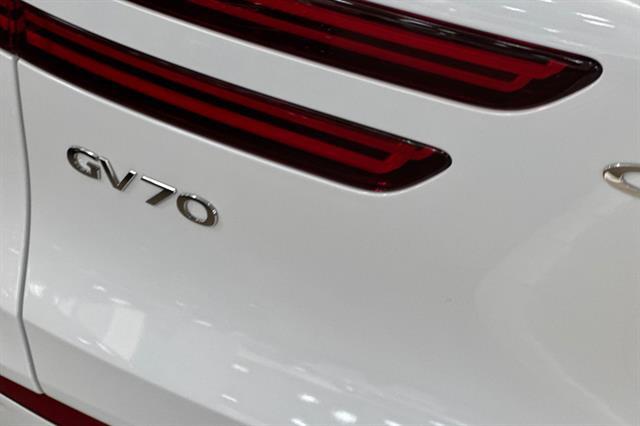 2026 Genesis Electrified GV70 Advanced