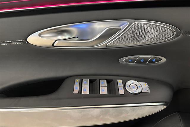 2026 Genesis Electrified GV70 Advanced