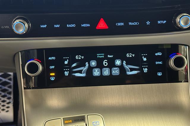 2026 Genesis Electrified GV70 Advanced