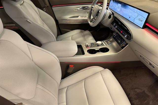 2026 Genesis Electrified GV70 Advanced