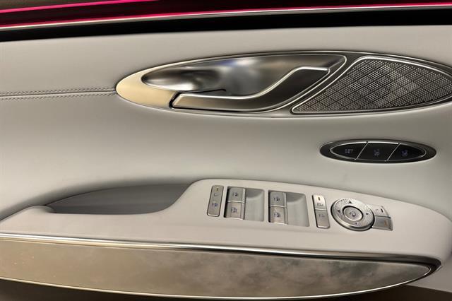 2026 Genesis Electrified GV70 Advanced