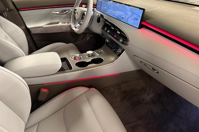 2026 Genesis Electrified GV70 Advanced