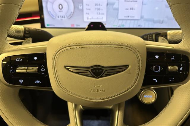 2026 Genesis Electrified GV70 Advanced