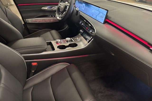 2026 Genesis Electrified GV70 Advanced