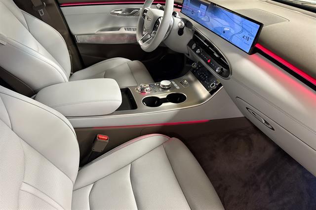 2026 Genesis Electrified GV70 Advanced