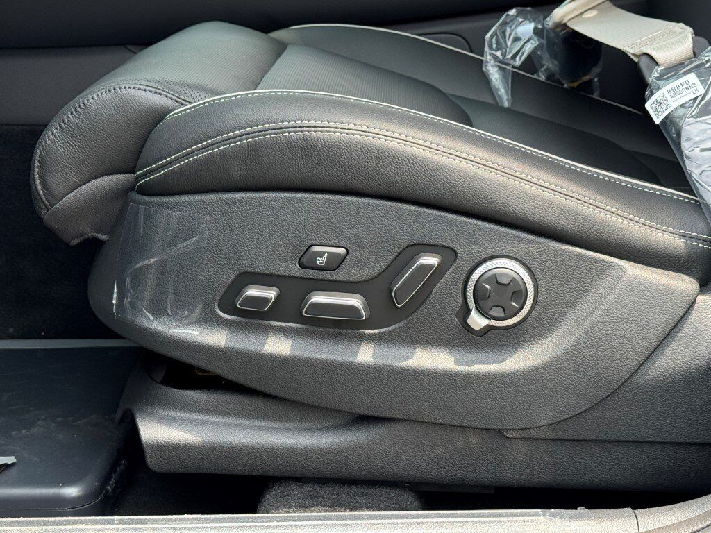 2026 Genesis Electrified GV70 Advanced Chantilly VA