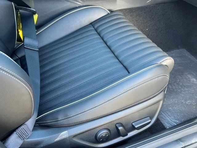 2026 Genesis G70 2.5T Prestige Chantilly VA