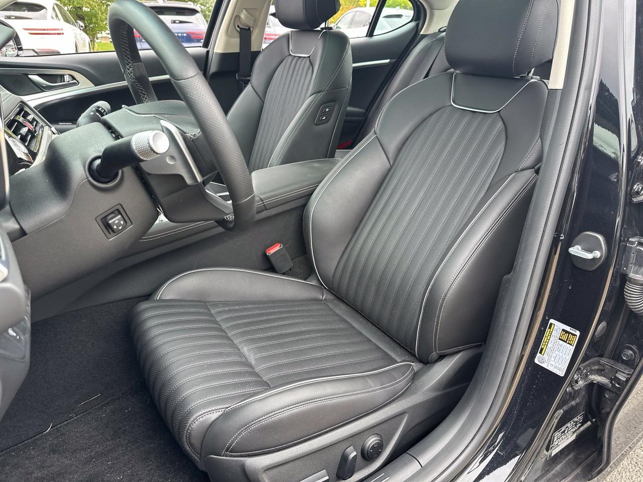 2026 Genesis G70 2.5T Prestige Chantilly VA