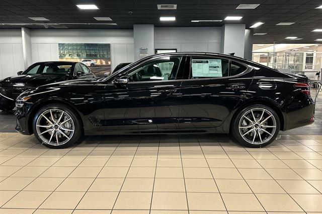 2026 Genesis G70 2.5T Standard