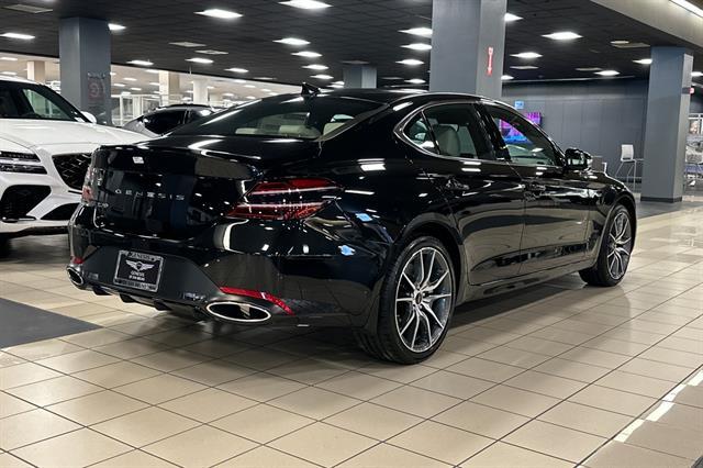 2026 Genesis G70 2.5T Standard