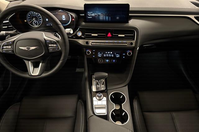 2026 Genesis G70 2.5T Standard