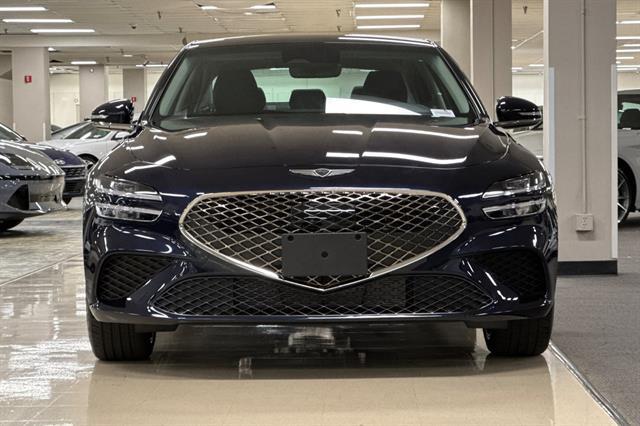 2026 Genesis G70 2.5T Standard
