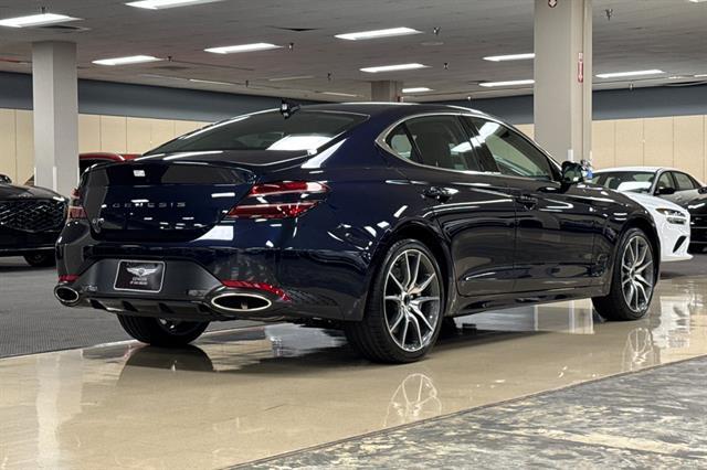 2026 Genesis G70 2.5T Standard