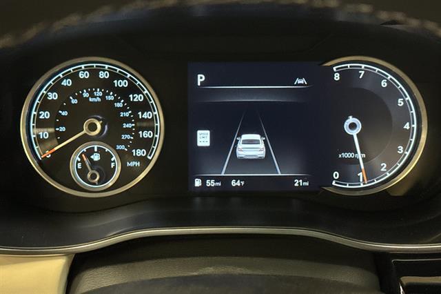 2026 Genesis G70 2.5T Standard
