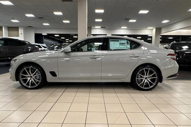 2026 Genesis G70 2.5T Standard