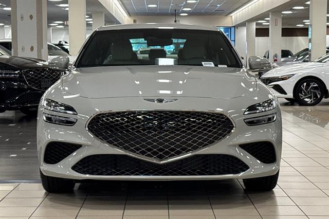 2026 Genesis G70 2.5T Standard