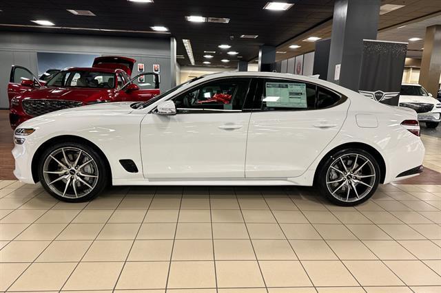 2026 Genesis G70 2.5T Standard