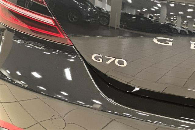 2026 Genesis G70 2.5T Standard