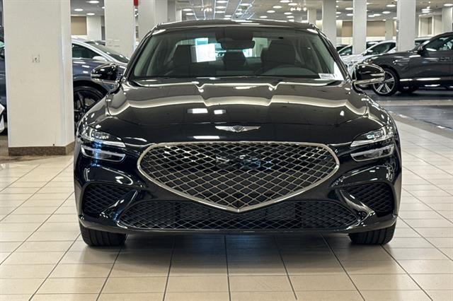 2026 Genesis G70 2.5T Standard