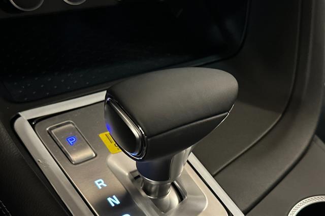 2026 Genesis G70 2.5T Standard