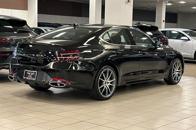 2026 Genesis G70 2.5T Standard