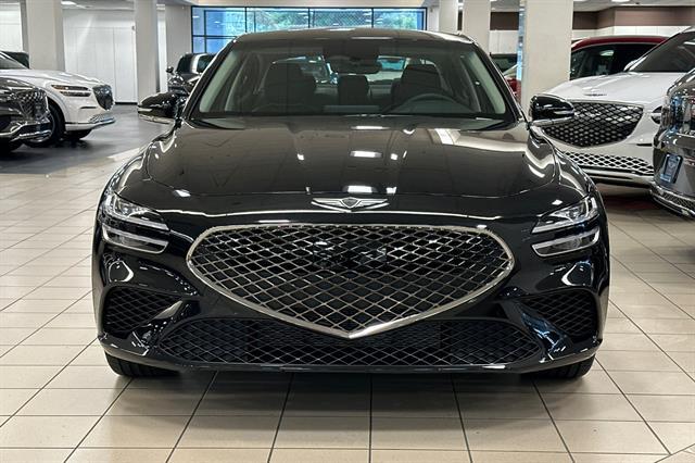2026 Genesis G70 2.5T Standard