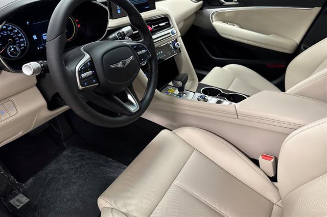 2026 Genesis G70 2.5T Standard