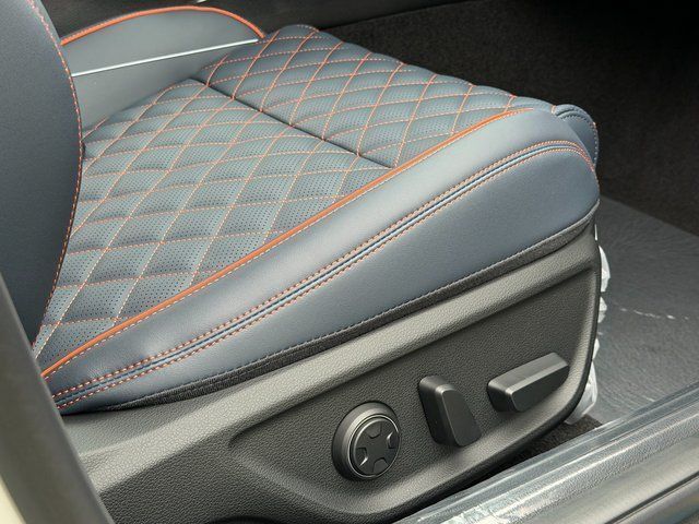 2026 Genesis G70 3.3T Prestige Graphite Chantilly VA