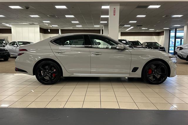 2026 Genesis G70 3.3T Sport Prestige