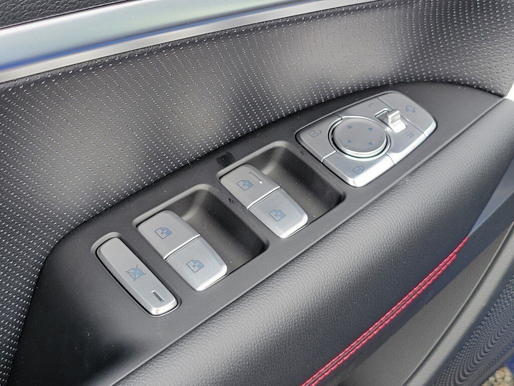 2026 Genesis G70 3.3T Sport Prestige Chantilly VA