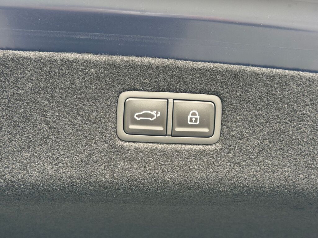 2026 Genesis G90 3.5T e-SC Chantilly VA