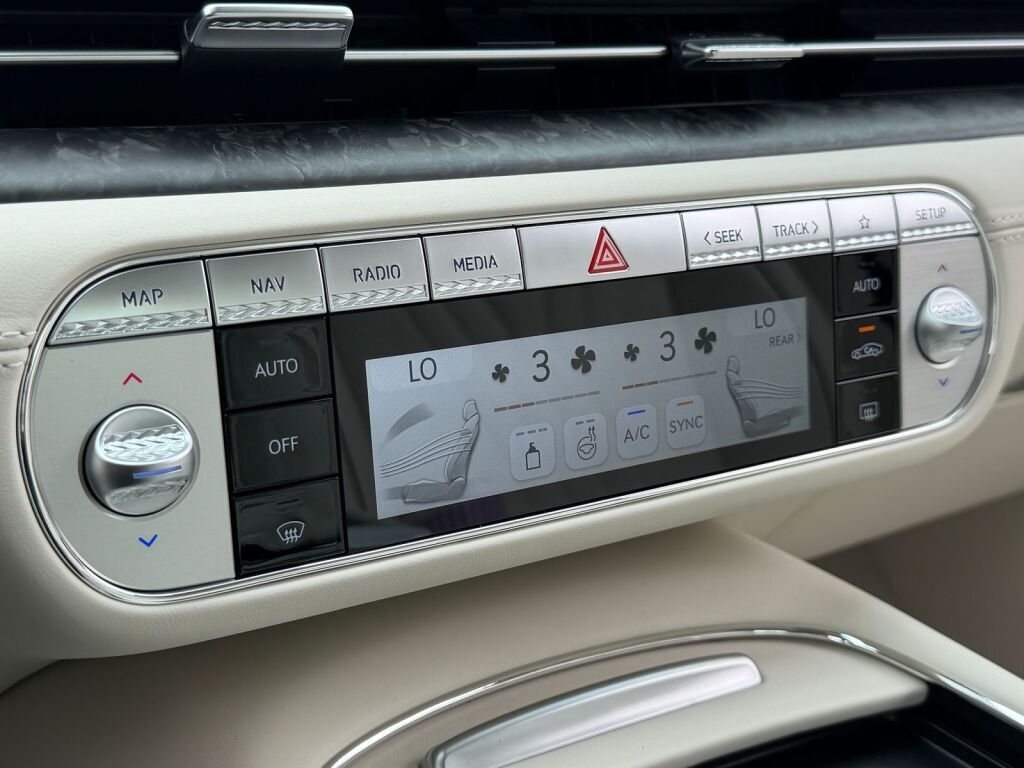 2026 Genesis G90 3.5T e-SC Chantilly VA