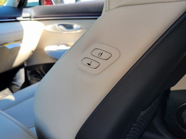 2026 Genesis GV70 2.5T Advanced Chantilly VA