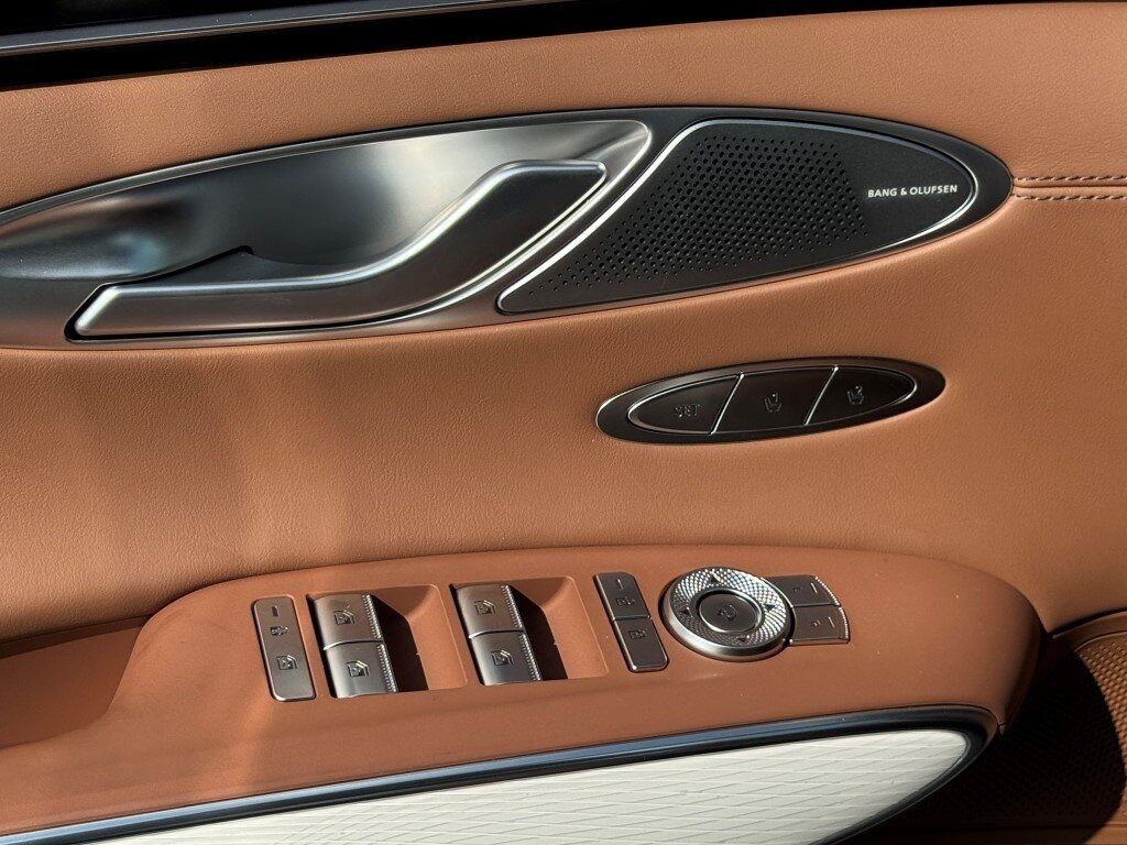2026 Genesis GV70 2.5T Advanced Chantilly VA